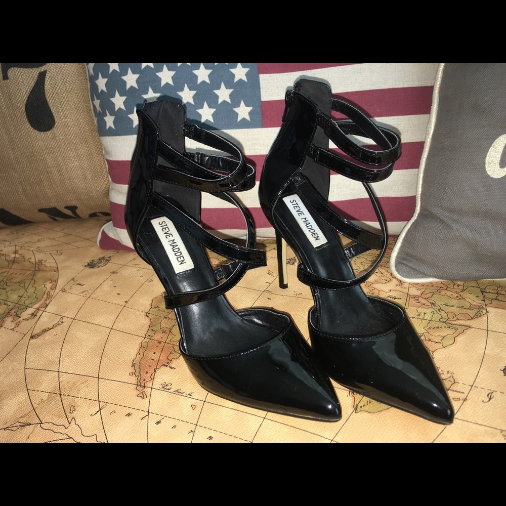 Steve Madden size 7m only worn once. $30
